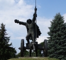 Pomnik Bartosza Głowackiego w Janowiczkach koło Racławic.