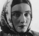 Leokadia Pancewicz jako Hanka w przedstawieniu „Lampka oliwna” Emila Zegadłowicza w Teatrze Narodowym w Warszawie w 1925 r.
