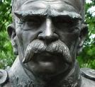 Pomnik Józefa Piłsudskiego w Sulejówku.