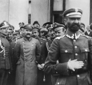 Naczelnik Państwa Józef Piłsudski ze swoimi współpracownikami w latach 1919 - 1920.