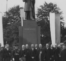 Uroczystość odsłonięcia pomnika pułkownika Edwarda Maldella House w parku Skaryszewskim im. Ignacego Jana Paderewskiego w Warszawie, 04.07.1932 r.