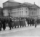 Defilada wojskowa przed uczestnikami Międzynarodowych Zawodów Hipicznych w Berlinie w styczniu 1936 roku.
