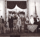 [Scena ze spektaklu "Bracia Lerche" Adama Asnyka w Teatrze Narodowym w Toruniu w 1927 roku.