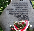 Głaz pamiątkowy w Sulejówku obok willi Piłsudskiego.