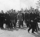 Uroczystości poświęcenia krzyża ku czci Polaków poległych w czasie I wojny światowej, wzniesionego koło wsi La Targette w okolicach Arras w 1925 r.