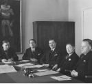 Posiedzenie jury, które przyznało państwową nagrodę muzyczną za 1936 rok, kompozytorowi Kazimierzowi Sikorskiemu, Warszawa, 1.03.1936 r.