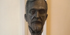 Henryk Sienkiewicz - rzeźba (głowa) w budynku PAU w Krakowie.