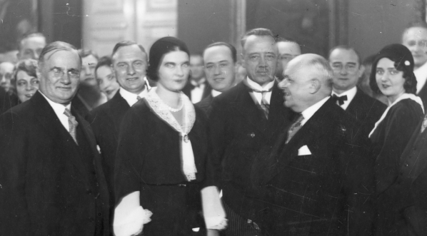  Przyjęcie u prezydenta m.st. Warszawy Zygmunta Słomińskiego w stołecznym Magistracie w marcu 1930 roku.  