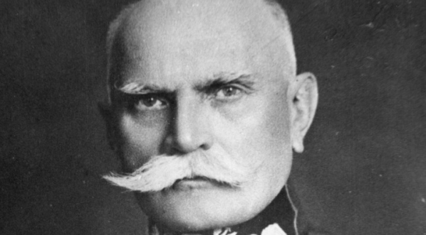  Aleksander Osiński  - generał.  