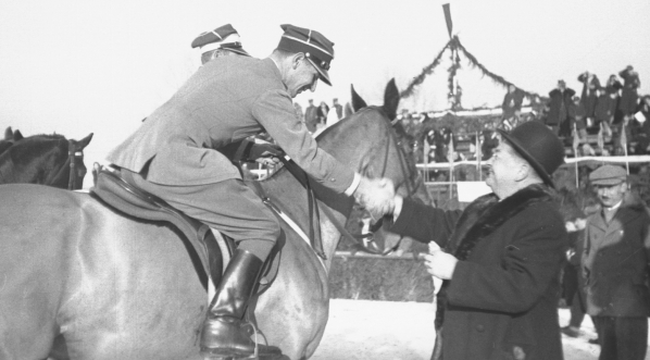  Zawody konne w Zakopanem, grudzień 1932 roku.  