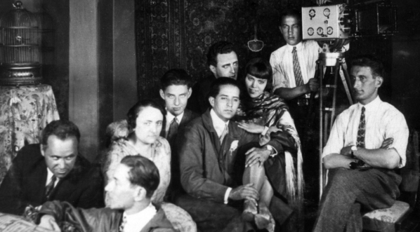  Zespół realizujący film "Zew morza"  w 1927 roku.  