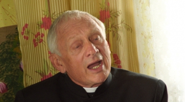  Witold Pyrkosz w serialu telewizyjnym Jana Łomnickiego "Dom - Przed miłością nie uciekniesz" z 1996 roku.  
