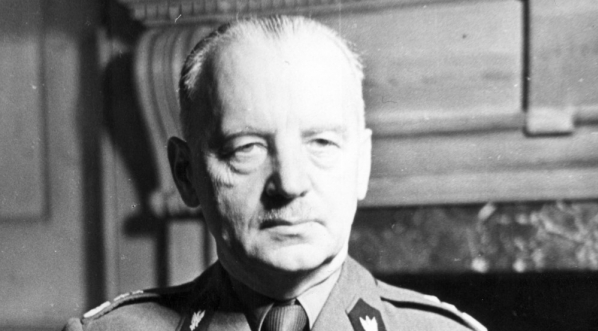  Generał Władysław Sikorski (foto. Czesław Datka, 1940 - 1943 r.)  