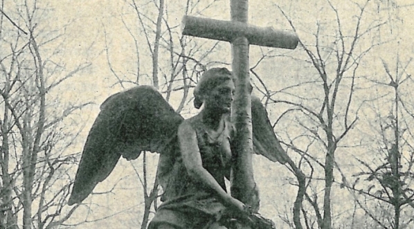  Pomnik grobowy Salomona Lewentala na cmentarzu Powązkowskim.  
