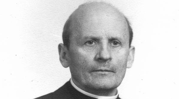  "Fr. Tamash Padziava".  