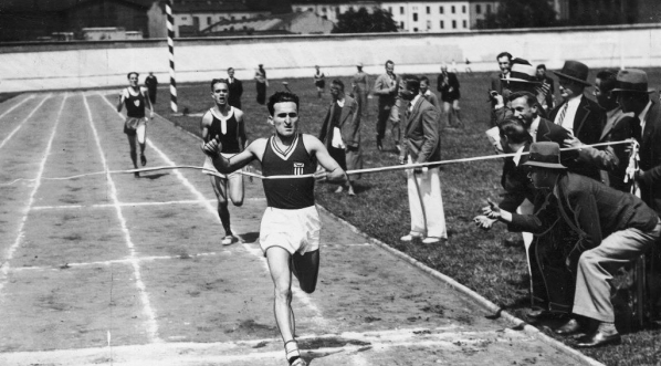  Międzynarodowe lekkoatletyczne mistrzostwa Warszawy w czerwcu 1934 roku.  