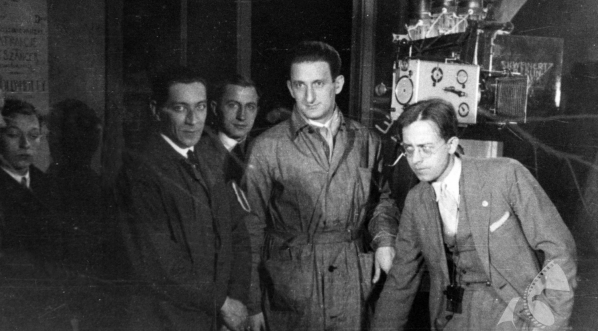  Na planie filmu Juliusza Gardana "Policmajster Tagiejew" z 1929 roku.  