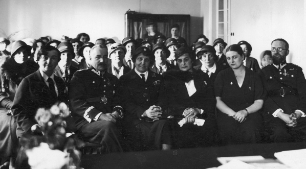  IX Walny Zjazd Zrzeszenia Sióstr Polskiego Czerwonego Krzyża w Warszawie w maju 1933 roku.  