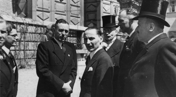  Wizyta gauleitera gdańskiego Alberta Forstera w Krakowie w maju 1938 r. (2)  