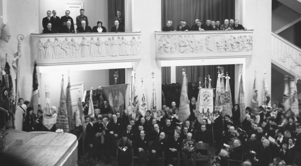  Uroczystość poświęcenia Domu Akcji Katolickiej im. papieża Piusa XI - "Roma" przy ul. Nowogrodzkiej 49 w Warszawie  23.02.1936 r.  