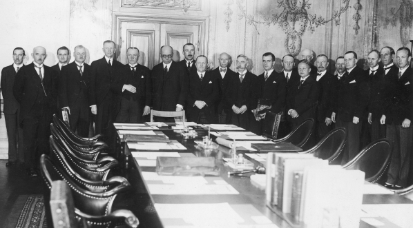  Międzynarodowa Konferencja Radiowa w Sztokholmie w maju 1932 roku.  