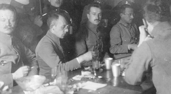  Żołnierze Legionów Polskich na Wołyniu 16.06.1916 r.  