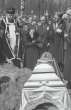 Pogrzeb fotoreportera warszawskiego Jana Binka w Warszawie w 1935 roku. ...