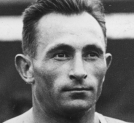 Lekkoatleta Józef Noji na zawodach lekkoatletycznych na stadionie White City w Londynie w lipcu 1936 r.