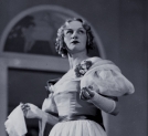 Teresa Suchecka w sztuce "Wychowanka" w Teatrze im. Juliusza Słowackiego w Krakowie we wrześniu 1935 r.