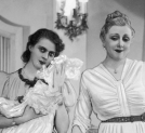 Gościnny występ w Krakowie zespołu warszawskiego Teatru Narodowego z przedstawieniem "Skiz" w czerwcu 1938 roku.