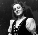 Lucyna Szczepańska - aktorka, tancerka, śpiewaczka.