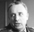 Marian Spychalski - inżynier architekt, marszałek Polski, Przewodniczący Rady Głównej SFOS, minister obrony narodowej.