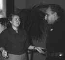 Spotkanie I sekretarz Komitetu Łódzkiego PZPR Michaliny Tatarkówny-Majkowskiej z Ministrem Obrony Narodowej Marianem Spychalskim w 1960 roku.