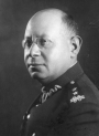 Szef Sekretariatu Komendy Głównej Policji Państwowej nadinspektor Leon Nagler. Fotografia portretowa. (1924 - 1939 r.)
