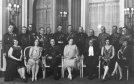Przyjęcie wydane w Warszawie przez posła nadzwyczajnego i ministra pełnomocnego Hiszpanii w Polsce Sylvio Fernandeza Vallina z okazji przyjazdu nowego hiszpańskiego attache wojskowego mjr Alfonso Barra 19.04.1929 roku.