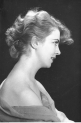 Nina Świerczewska.