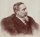 Portret Henryka Siemiradzkiego  (półpostać z profilu).