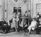 Przedstawienie „Święty gaj” Gastona Armanda de Caillaveta i Roberta de Flersa w Teatrze Polskim w Warszawie w lutym 1927 roku.