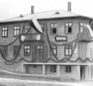 Budynek kasy im. Franciszka Stefczyka w Ropience woj lwowskie, sierpień 1933 rok.