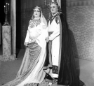 Przedstawienie operowe "Lohengrin" Ryszarda Wagnera w Teatrze im. Juliusza Słowackiego w Krakowie w 1932 roku. (2)