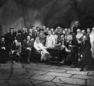 Fotografia grupowa podczas realizacji filmu "Przeor Kordecki - obrońca Częstochowy" w 1934 r.