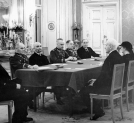 Posiedzenie rady familijnej w sprawie opieki nad córkami zmarłego Józefa Piłsudskiego na Zamku Królewskim w Warszawie 15.01.1936 r.