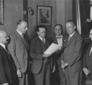 Przekazanie Rady Miejskiej prezydentowi m.st. Warszawy Zygmuntowi Słomińskiemu w lipcu 1933 roku.