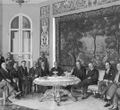 Spotkanie prezydenta RP Ignacego Mościckiego z delegacją radnych Paryża na Zamku Królewskim w maju 1930 roku.