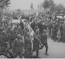 Uroczystość odsłonięcia pomnika księdza Ignacego Skorupki w Ossowie podczas Święta Pułkowego 36. pułku piechoty Legii Akademickiej 4.06.1939 r.