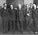 Konferencja u marszałka senatu Juliana Szymańskiego z przywódcami ugrupowań parlamentarnych w marcu 1930 roku.