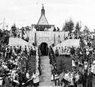 Uroczystość przeniesienia zwłok Jana Kasprowicza z cmentarza w Zakopanem do grobowca - mauzoleum na Herendzie w sierpniu 1933 roku.