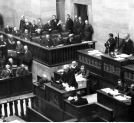Plenarne posiedzenie Sejmu w 1932 roku w czasie, którego opozycja uzasadniła wniosek o uchwalenie votum nieufności dla rządu w związku z procesem brzeskim 20.01.1932 r.