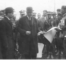 Marsz szlakiem kadrówki w rocznicę wymarszu "pierwszej kadrowej" w sierpniu 1928 roku.