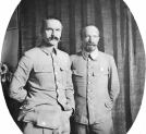 Józef Piłsudski w towarzystwie Leona Berbeckiego oficera I Brygady Legionów Polskich.